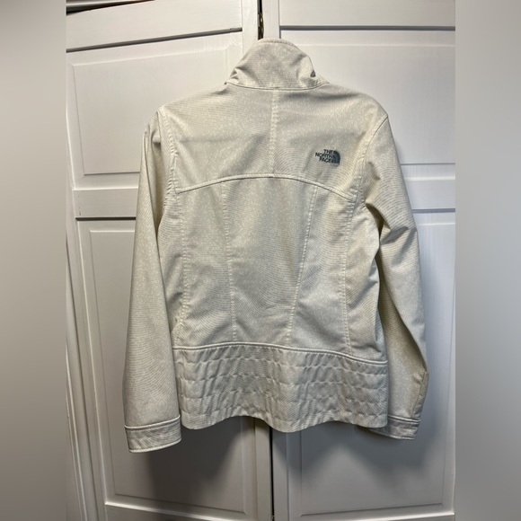 The North Face Calentito Soft Shell Jacket Women’s Large Color Cream And Gray - Picture 6 of 11